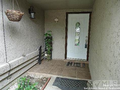 3rd image of 7043 Beech Trail Dr