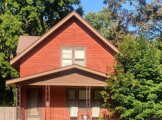 212 4th Ave NW, Faribault, MN 55021