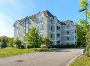 34 Burnham Rd APT 405, Methuen, MA 01844