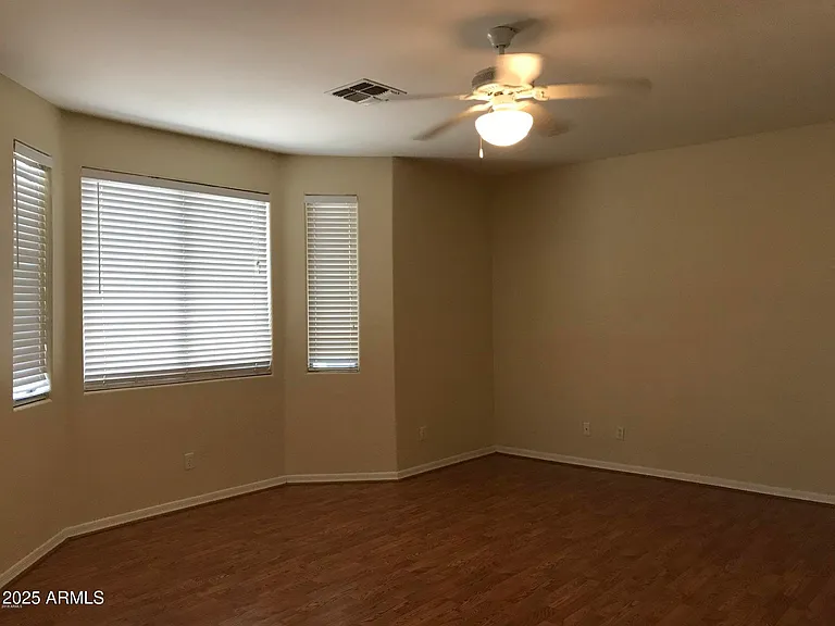 16804 W Northampton Rd — Photo 12