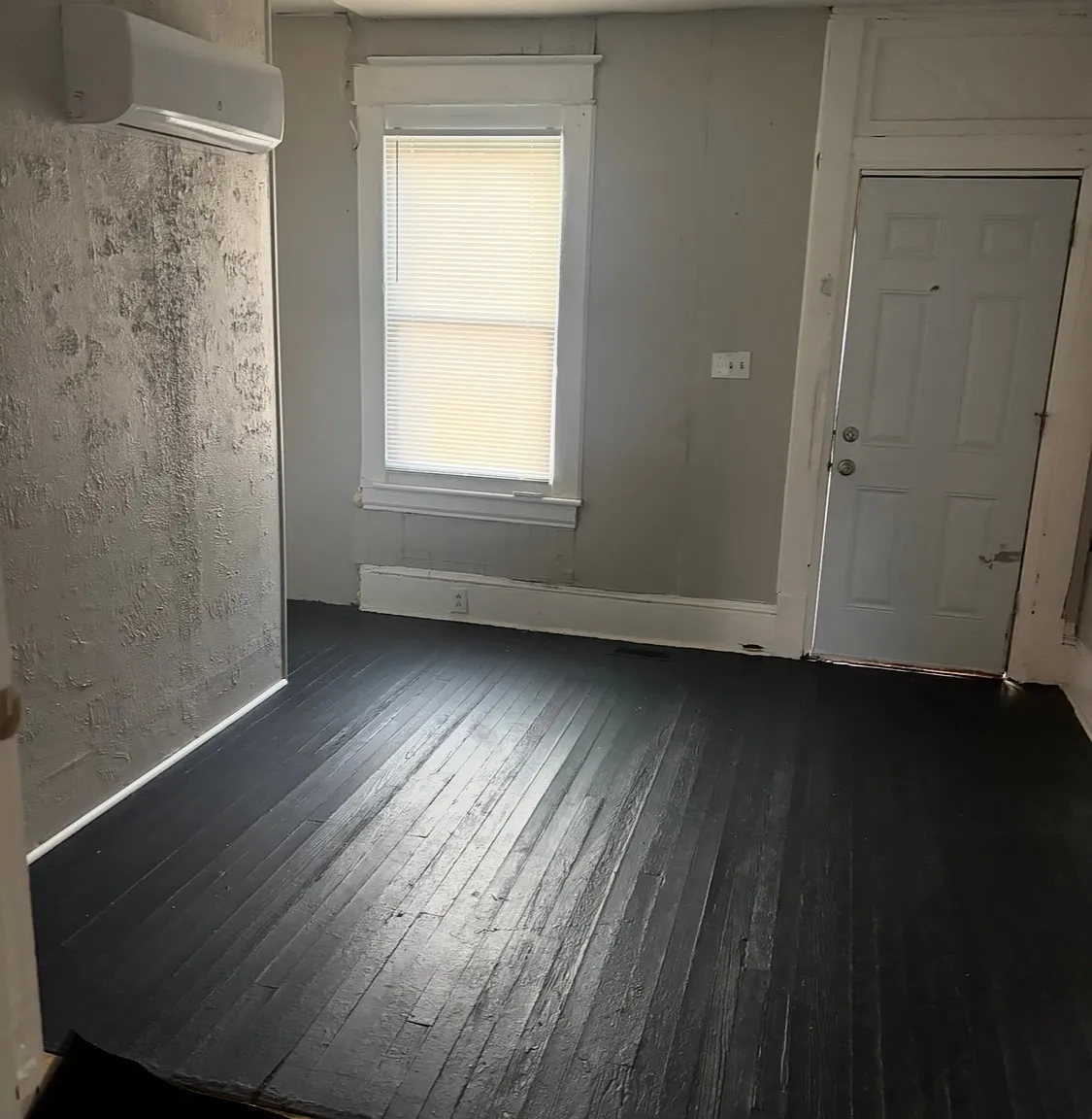 2 bed, 900 sqft, $950 — Photo 2