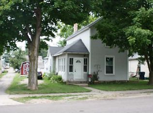 109 N Saint Paris St, Bellefontaine, OH 43311