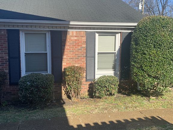 2nd image of 3101B Wellington Ave