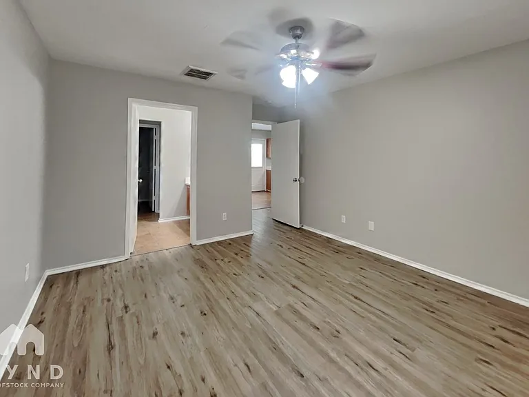33119 Cottonwood Bnd — Photo 9