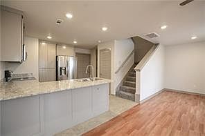 4th image of 3410 Glen Rd #3410