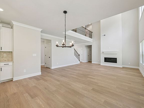 The Beaumont floorplan with the Elegant Minimalism Linen interior package.