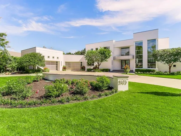 2405 W 114th St, Leawood, KS 66211