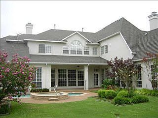 1st image of 2600 Lawton Ln