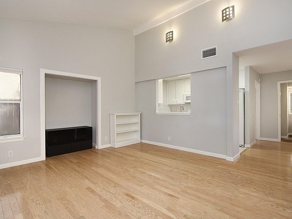 5th image of 8125 Ceberry Dr