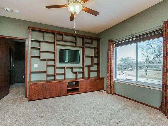 5th image of 2164 Sugar Creek Dr NW