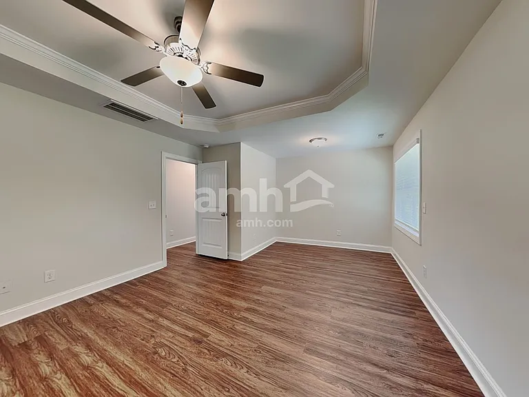 409 Forest Glen Dr — Photo 11