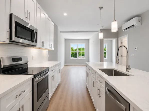 298 Main St, Yarmouth, ME