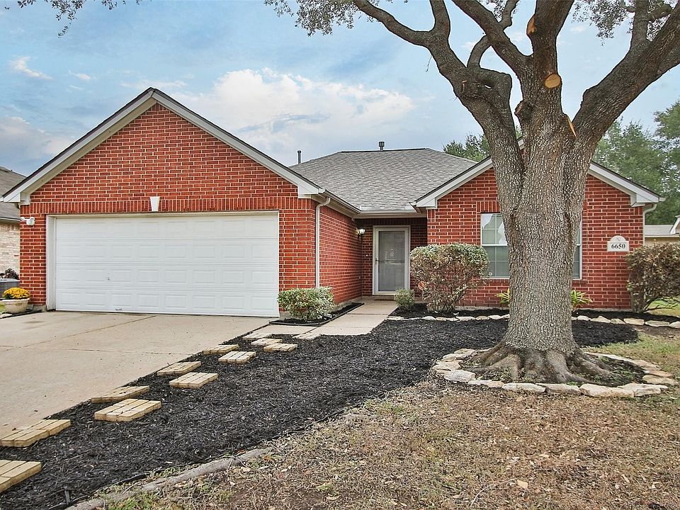 1st image of 6650 Chantalle Dr