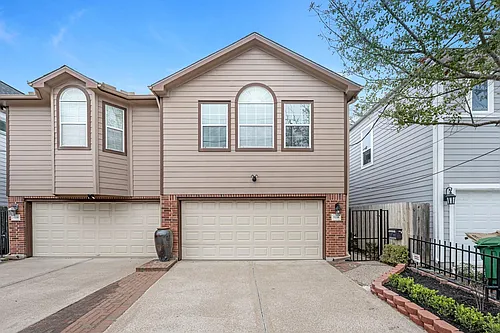 5228 Larkin St Photo 1