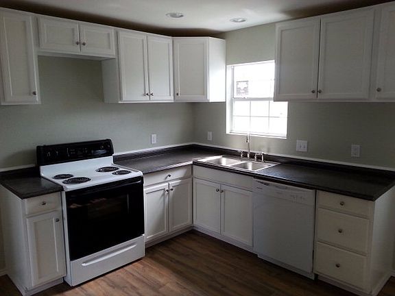 2nd image of 4209 Pleasant Dr