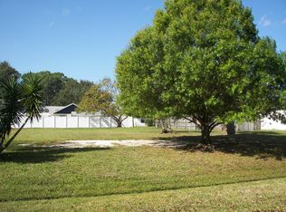 618 NE Newhall Ln, Pt Saint Lucie, FL 34953