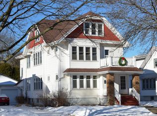 4311 N Murray Ave #1, Shorewood, WI 53211