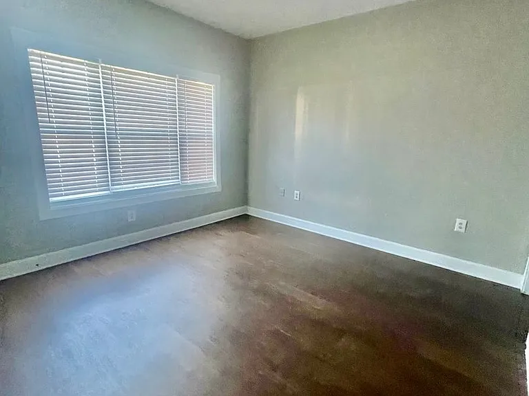 9041 Meadow Vista Rd — Photo 11