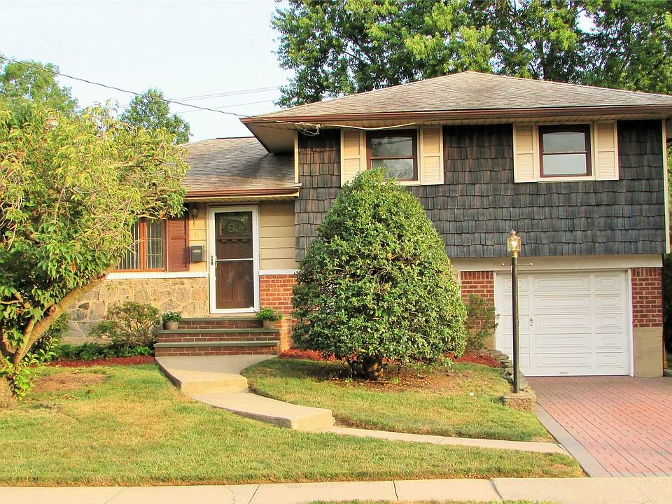 1st image of 11 Evers St