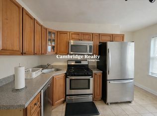 9 Medford St #1T, Medford, MA 02155