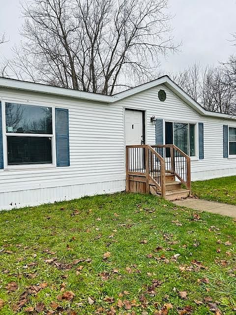 1st image of 225 Parker Lake Dr