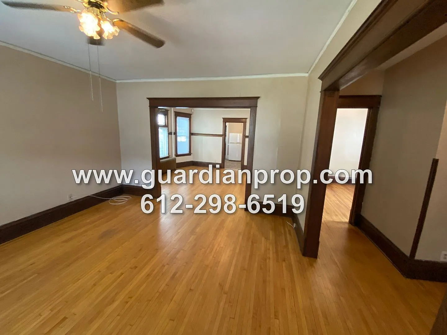 709-711 Jessamine Avenue E — Photo 4