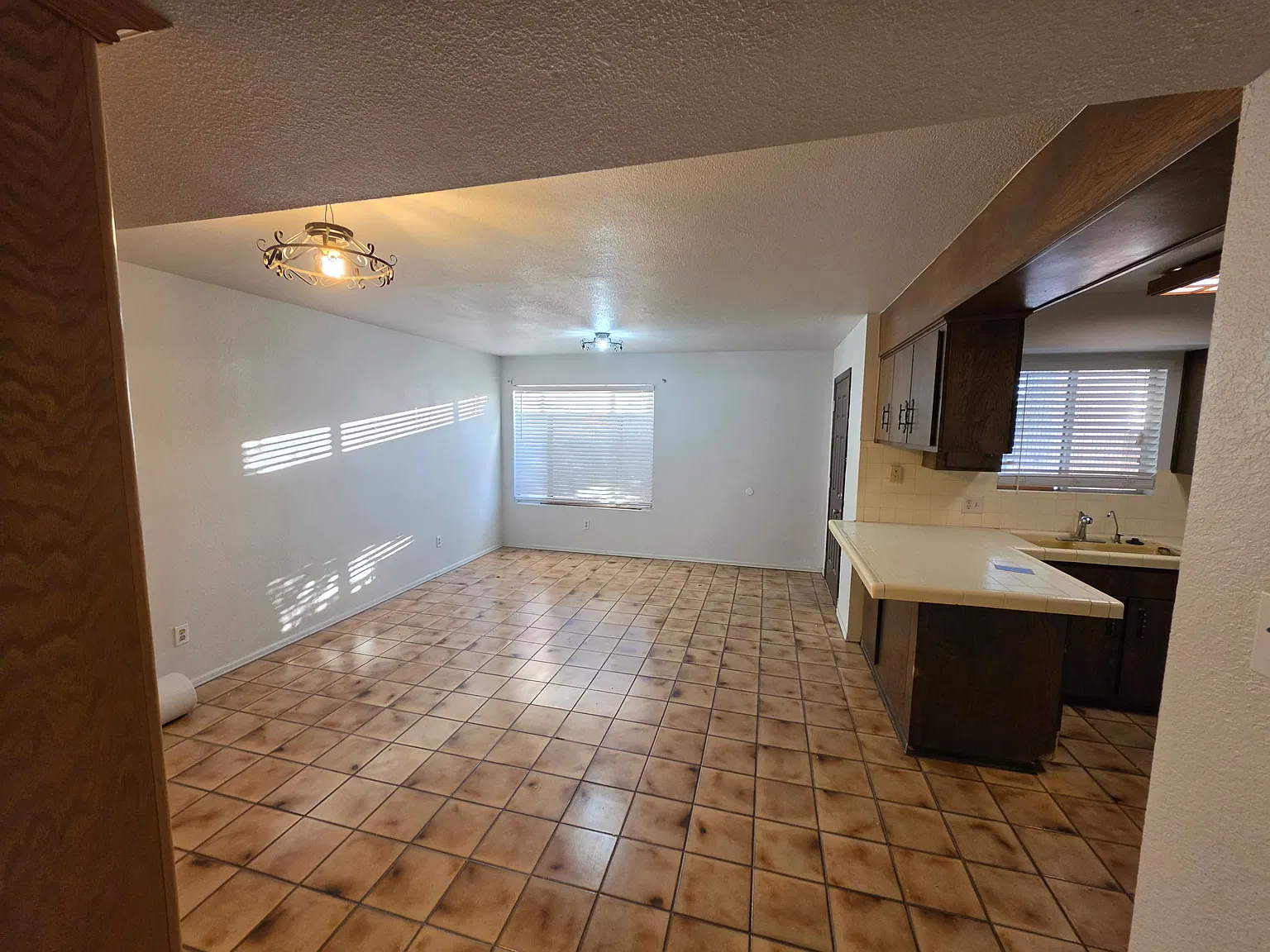 2240 S Elks Ln — Photo 4