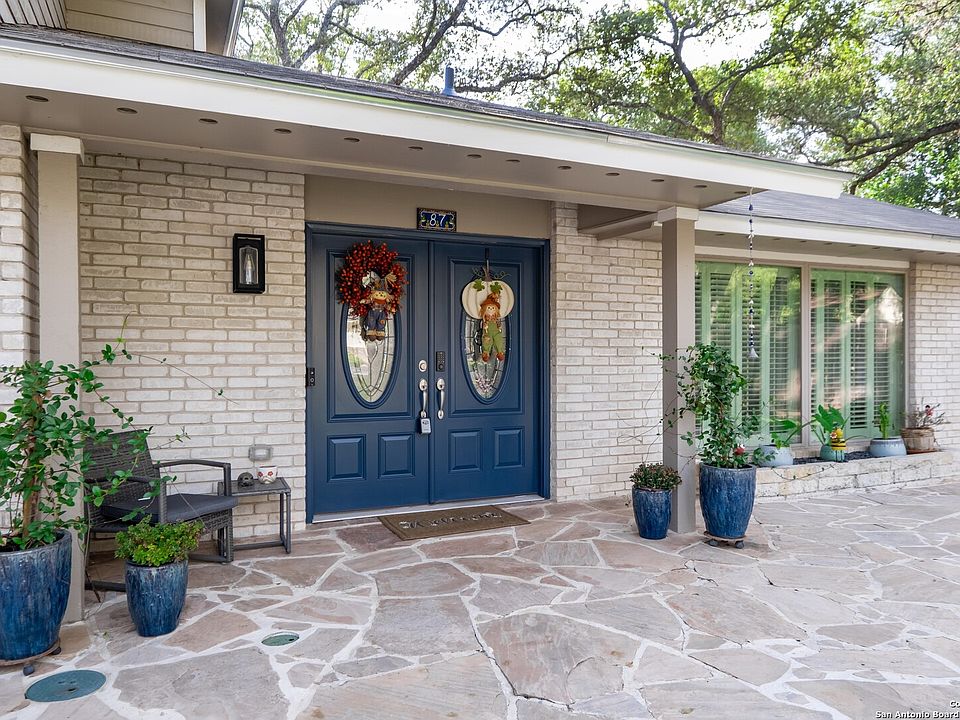 トップス House on the Hill 87 Roundup Dr, Castle Hills, TX 78213 | Zillow