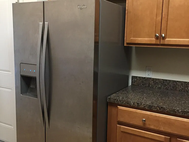 642 Doral Ct — Photo 6