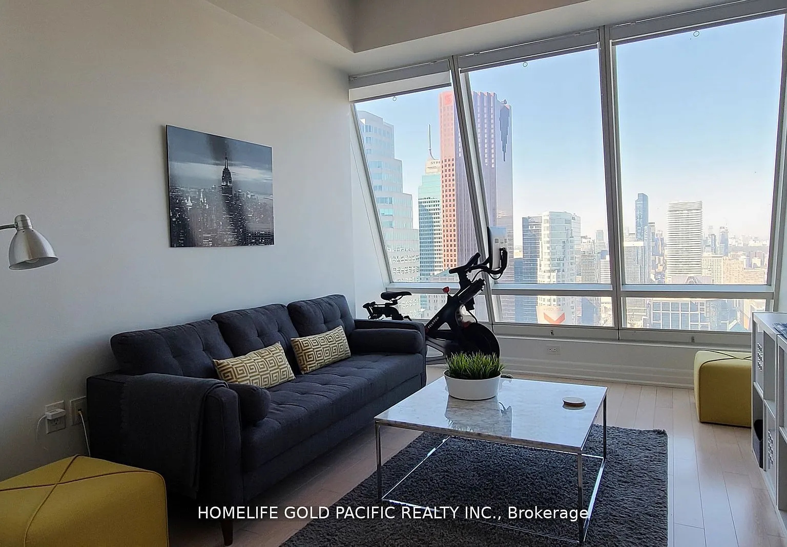 2 bed, $2,790 — Photo 4