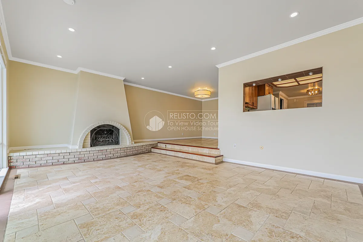 Building Photo - 448 Fathom Dr