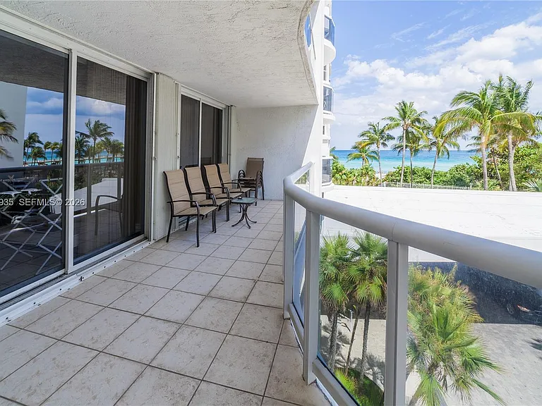 16711 Collins Ave #303 — Photo 2