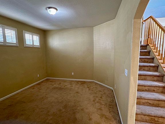 2nd image of 3811 Claire St