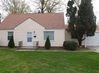 23860 Colbourne Rd, Euclid, OH 44123