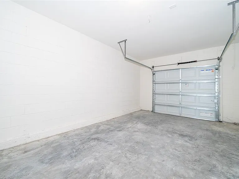 1815 Red Canyon Dr — Photo 15