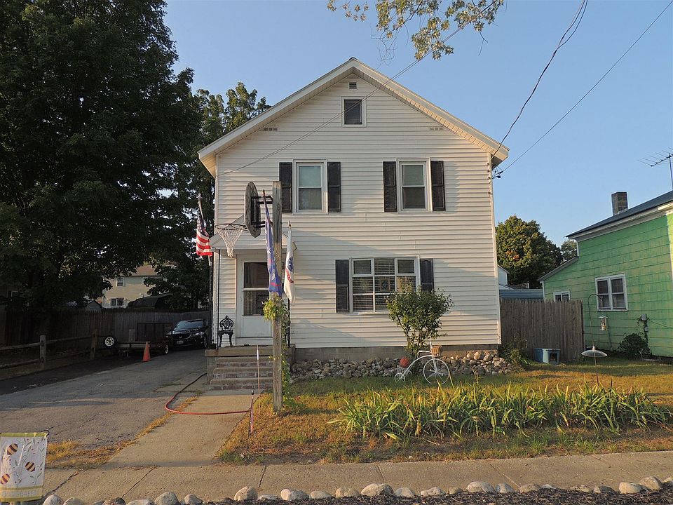 1st image of 17 Woodard St