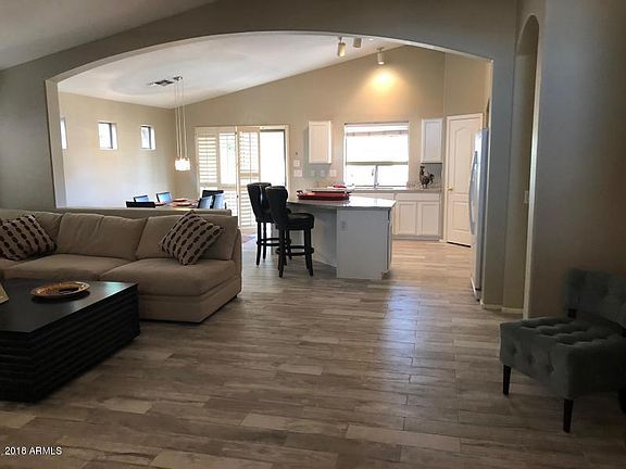 4th image of 22216 N Dietz Dr