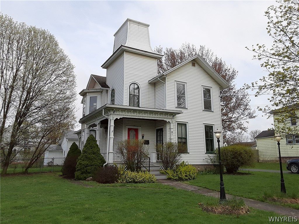 81 S Main St, Middleport, NY 14105 | Zillow