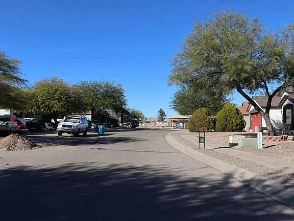 5th image of 7510 S Cordelia Ave