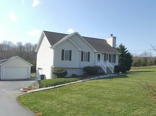 1571 Hales Ford Rd, Moneta, VA 24121