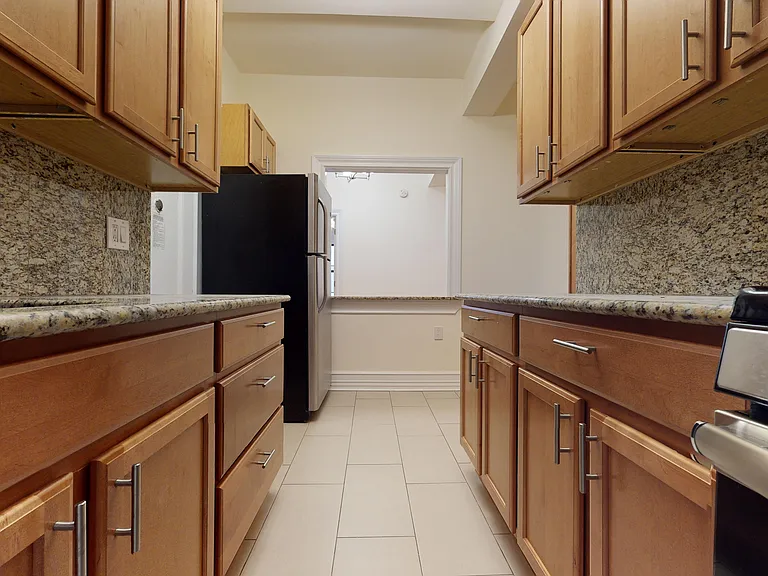 216 W 89th St #4A — Photo 14
