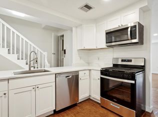 1217 Locust St, Philadelphia, PA 19107