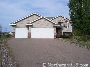 5990 Forest Boulevard Trl, Wyoming, MN 55092