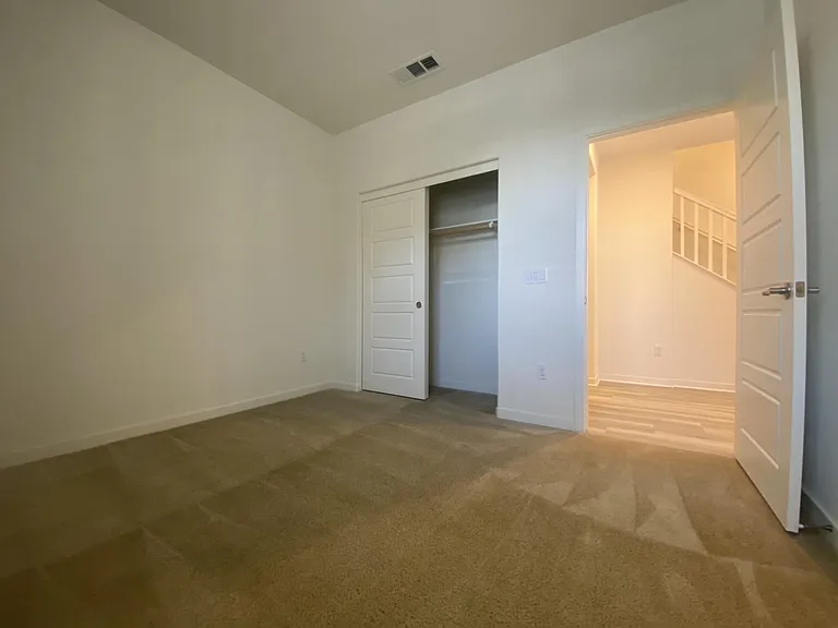 169 Cadence — Photo 17