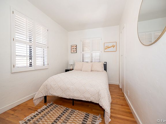 5th image of 2620 E Lee St