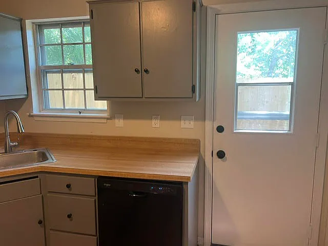 966 Rock Creek Rd — Photo 11