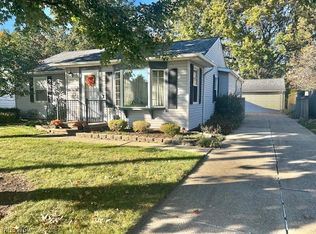 11010 Fairlawn Dr, Parma, OH 44130