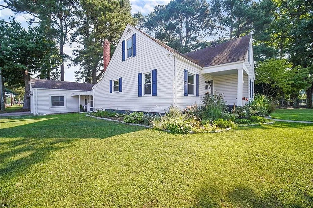 3 bed, 1930 sqft, $2,300 — Photo 3