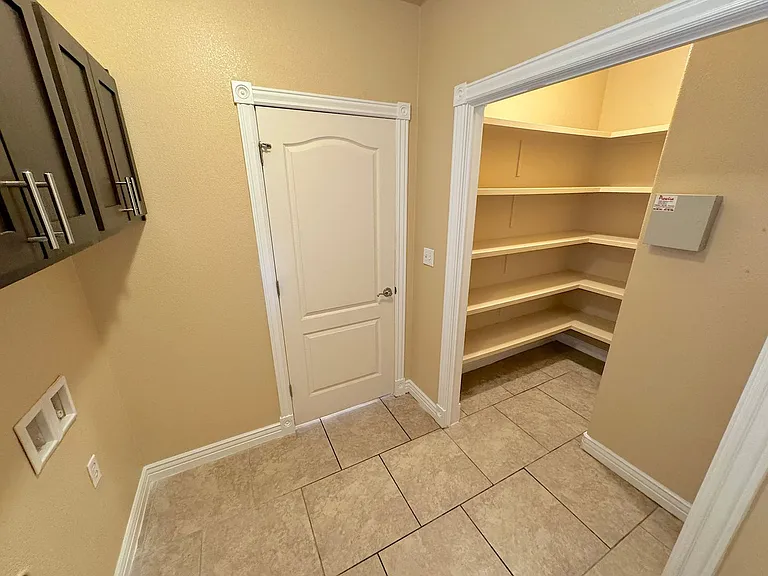 11629 Saint Martin Way — Photo 13