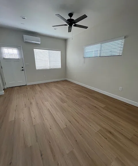 3551 College Ave — Photo 2